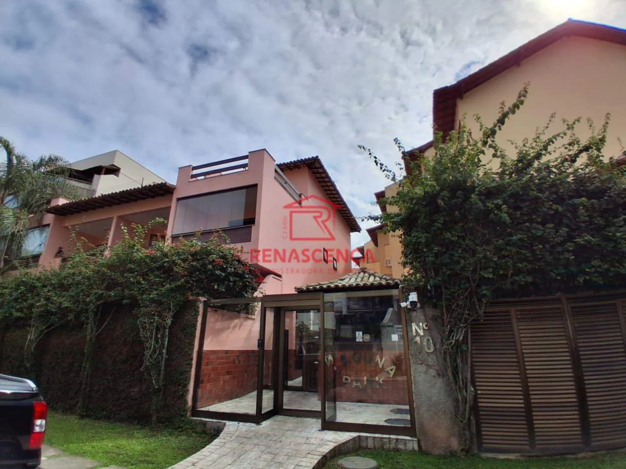 House with 3 bedrooms and 5 bathrooms plus 2 parking — photo 28
