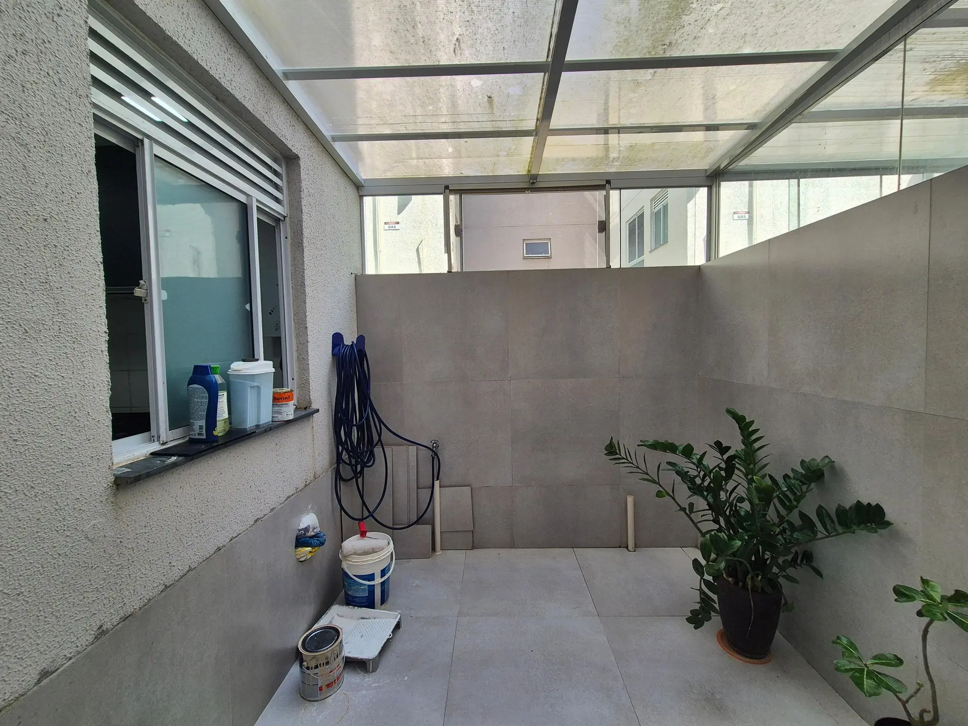 2-bedroom apartment in a building with a gym — photo 23