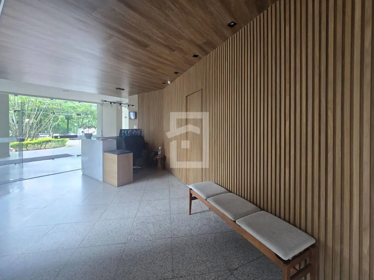 Furnished apartment, 125 m², with a mountain view — photo 39