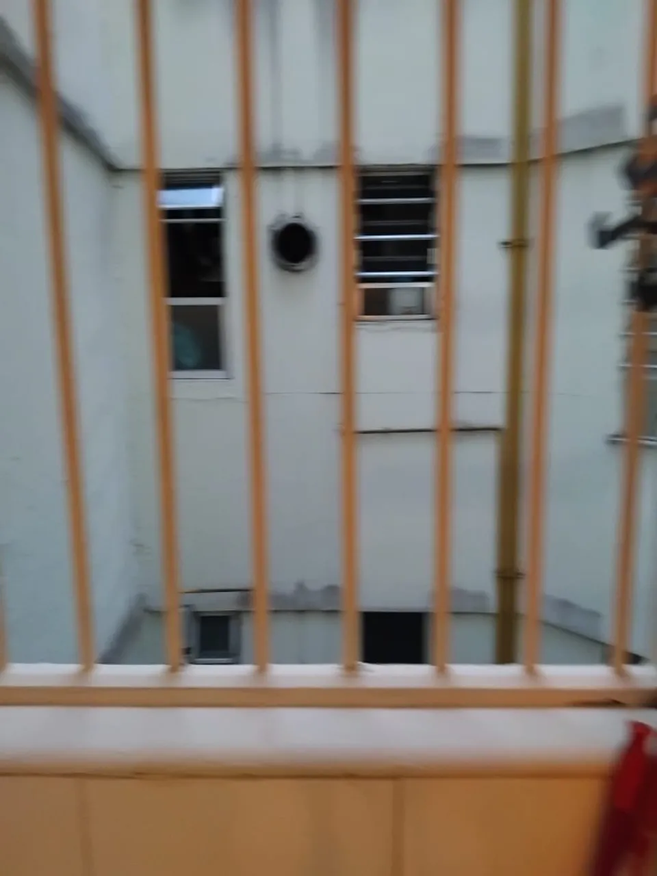 1-bedroom apartment with a glass shower enclosure — photo 13