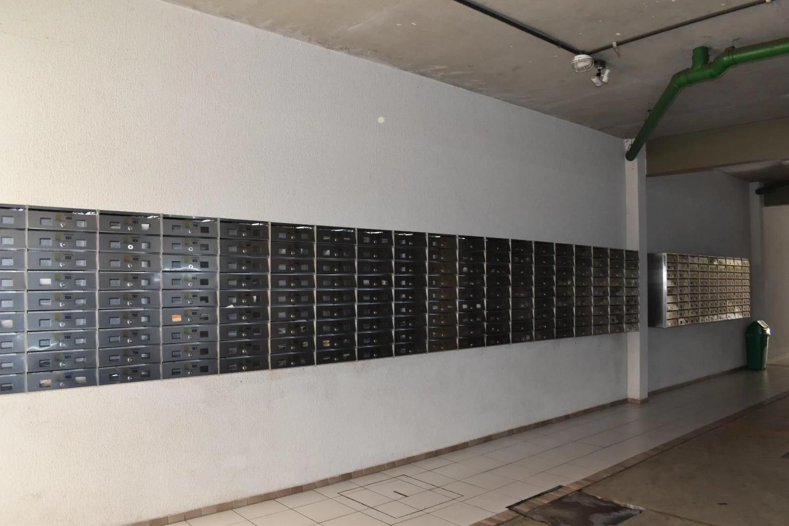 2-bedroom apartment with a home office in Curitiba — photo 20