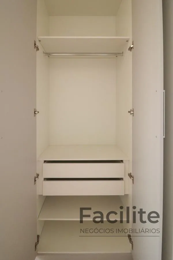 Furnished apartment, 46 m², with a home office — photo 15