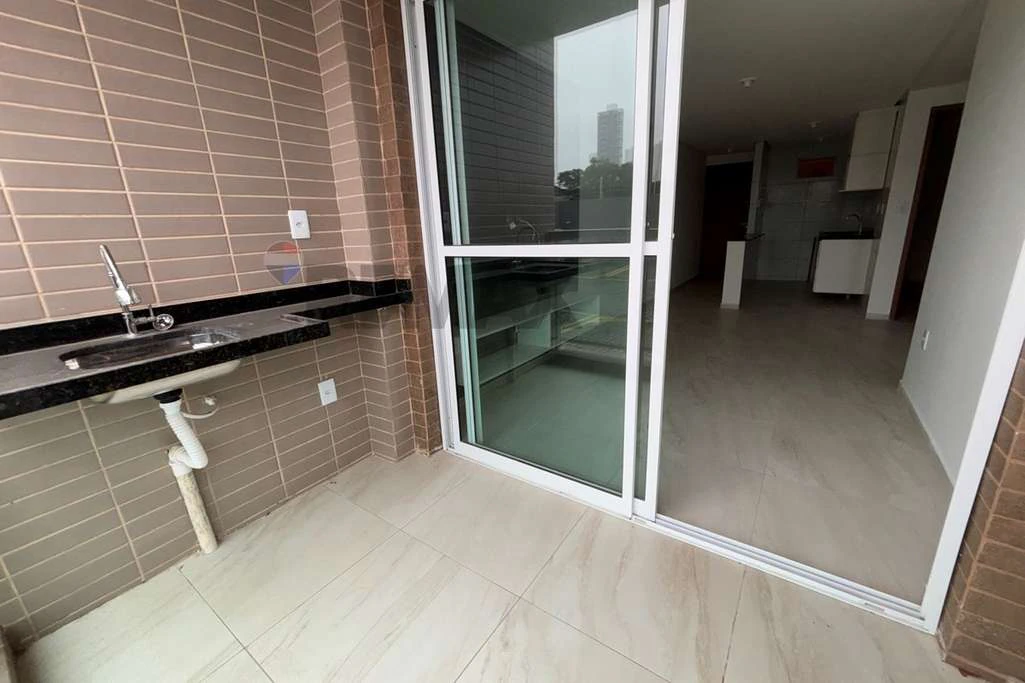 2-bedroom apartment with a private BBQ — photo 5