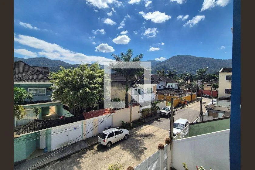 Rentable house with 4 en-suite bedrooms and 320 m² — photo 29