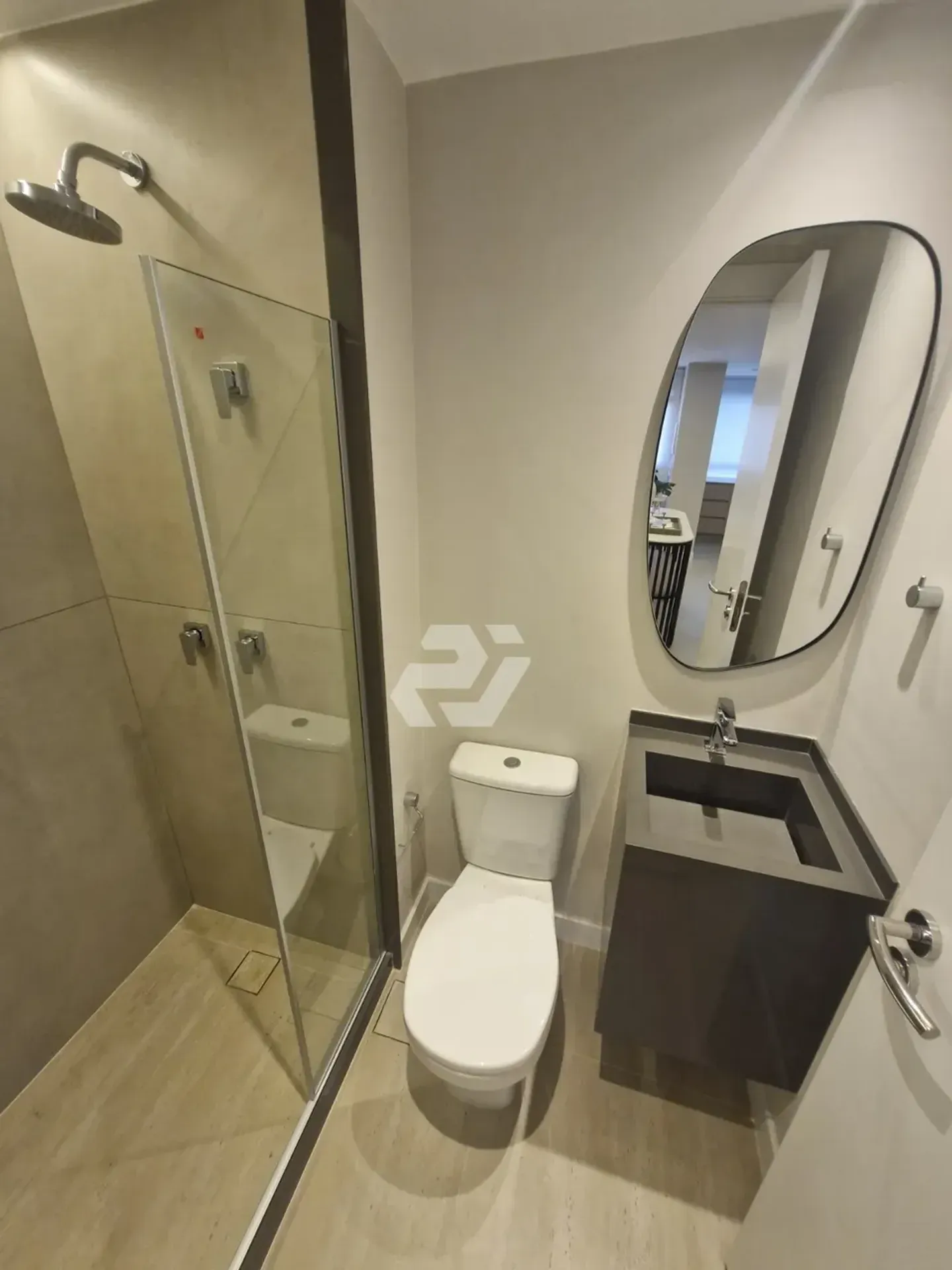 Apartamento mobiliado de 3 quartos com cozinha integrada — photo 22