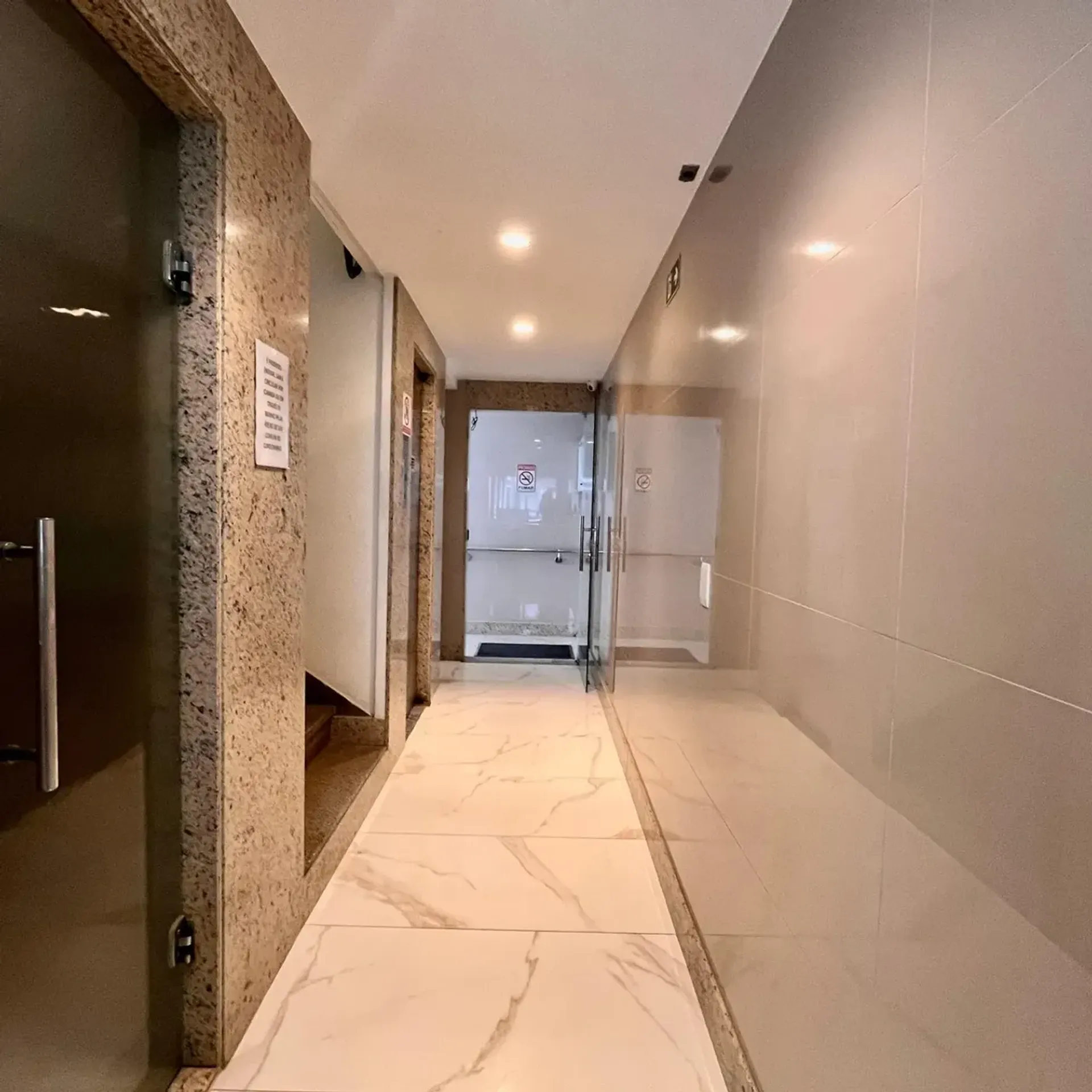 Furnished one-bedroom apartment, 38 m² — photo 12
