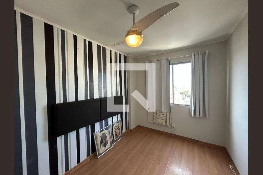2-bedroom apartment with a closed kitchen and 52 m² — photo 10