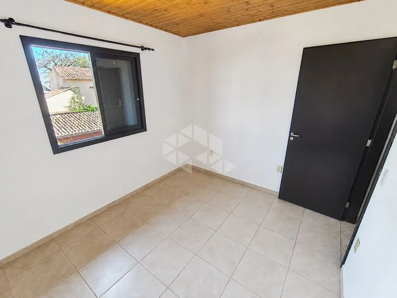 Jardín y 2 dormitorios: casa de 75 m² — photo 7