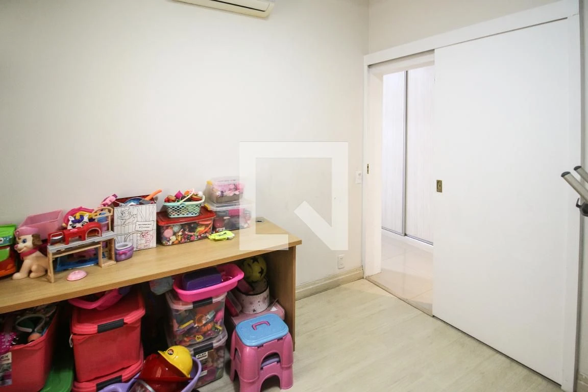 Washing machine in a 3-bedroom apartment, 136 m² — photo 35