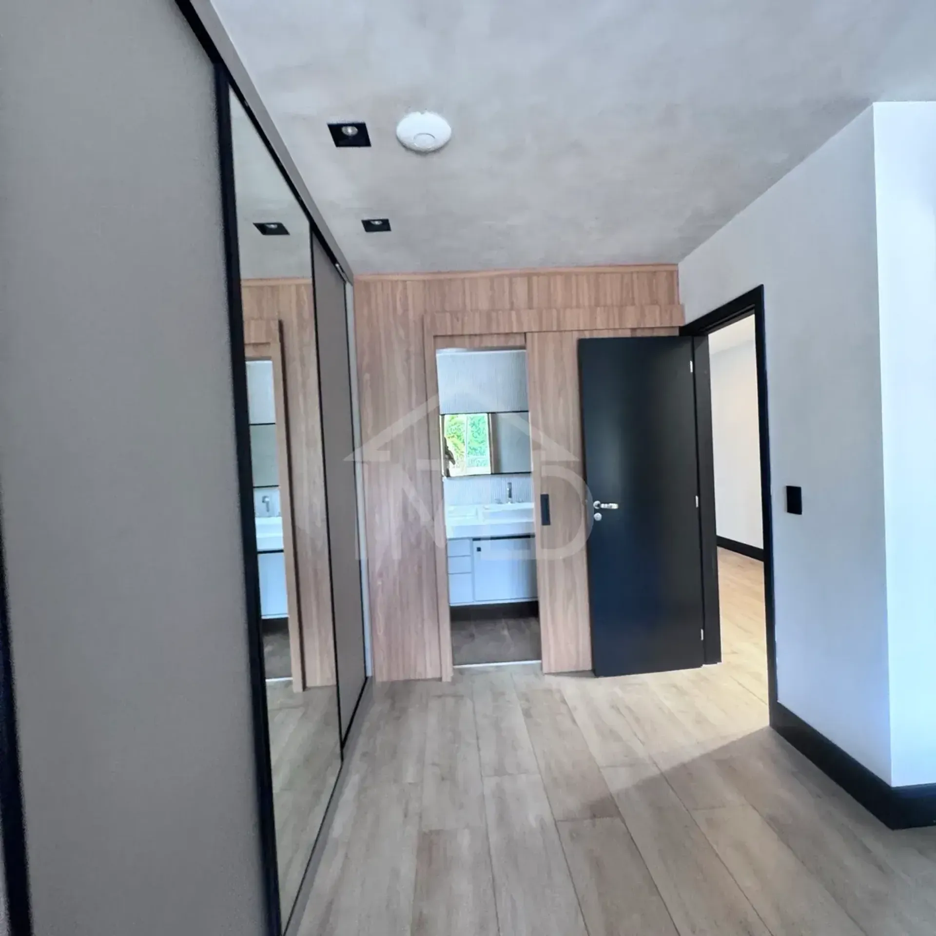 Furnished house with 4 bedrooms and 5 bathrooms, open kitchen — photo 35