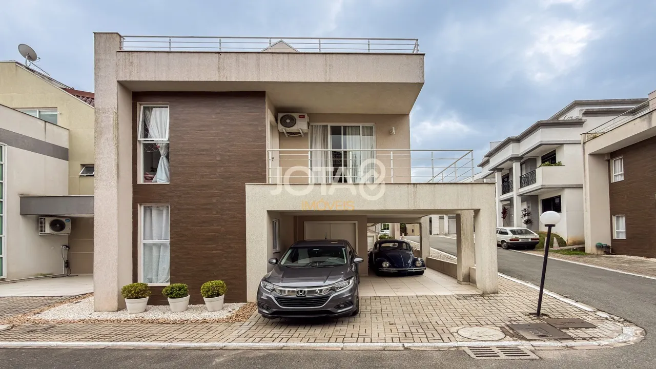 House with 3 bedrooms and an open-plan kitchen — photo 3