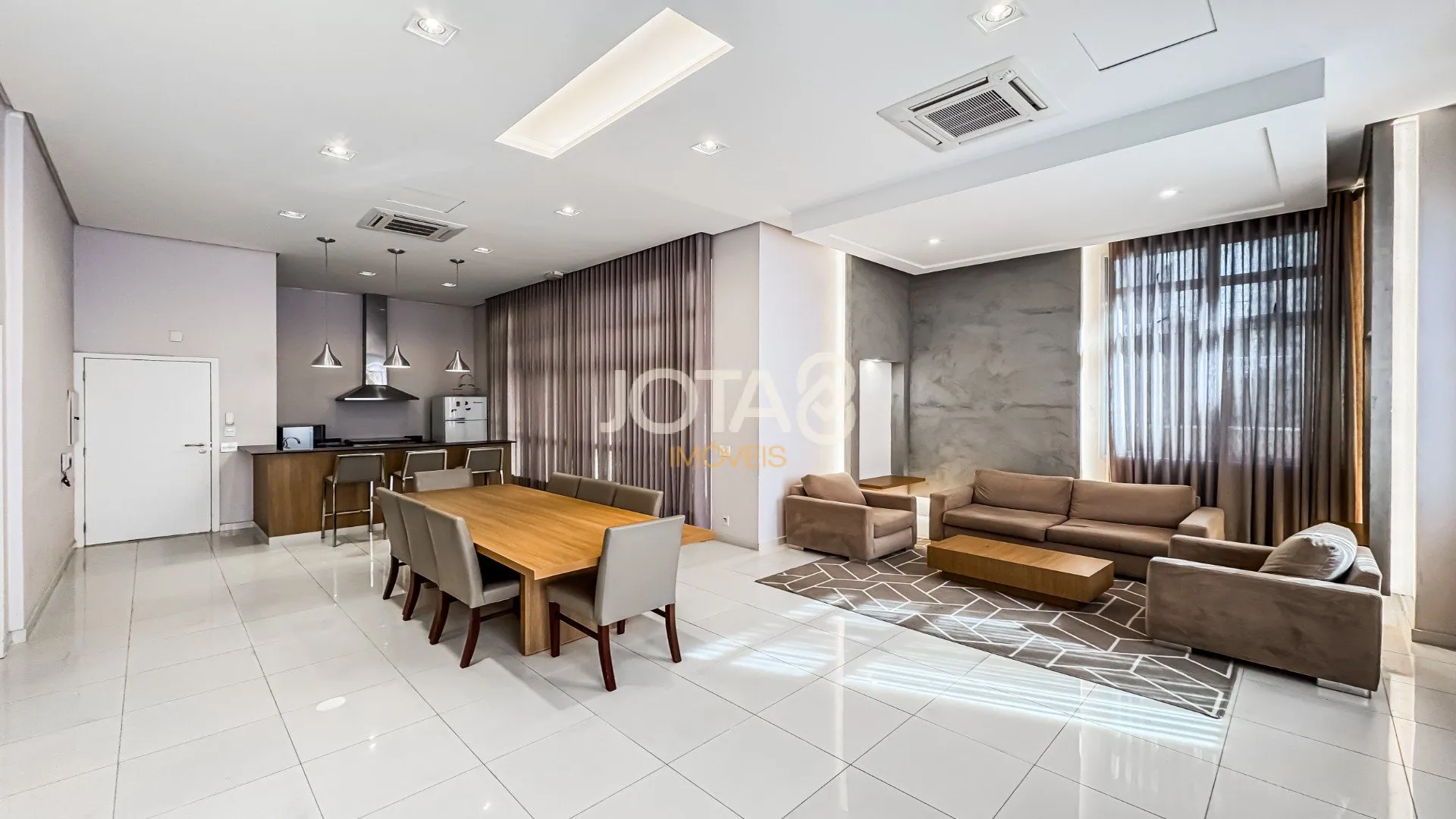 3-bedroom apartment with 185 m² and private BBQ space — photo 34