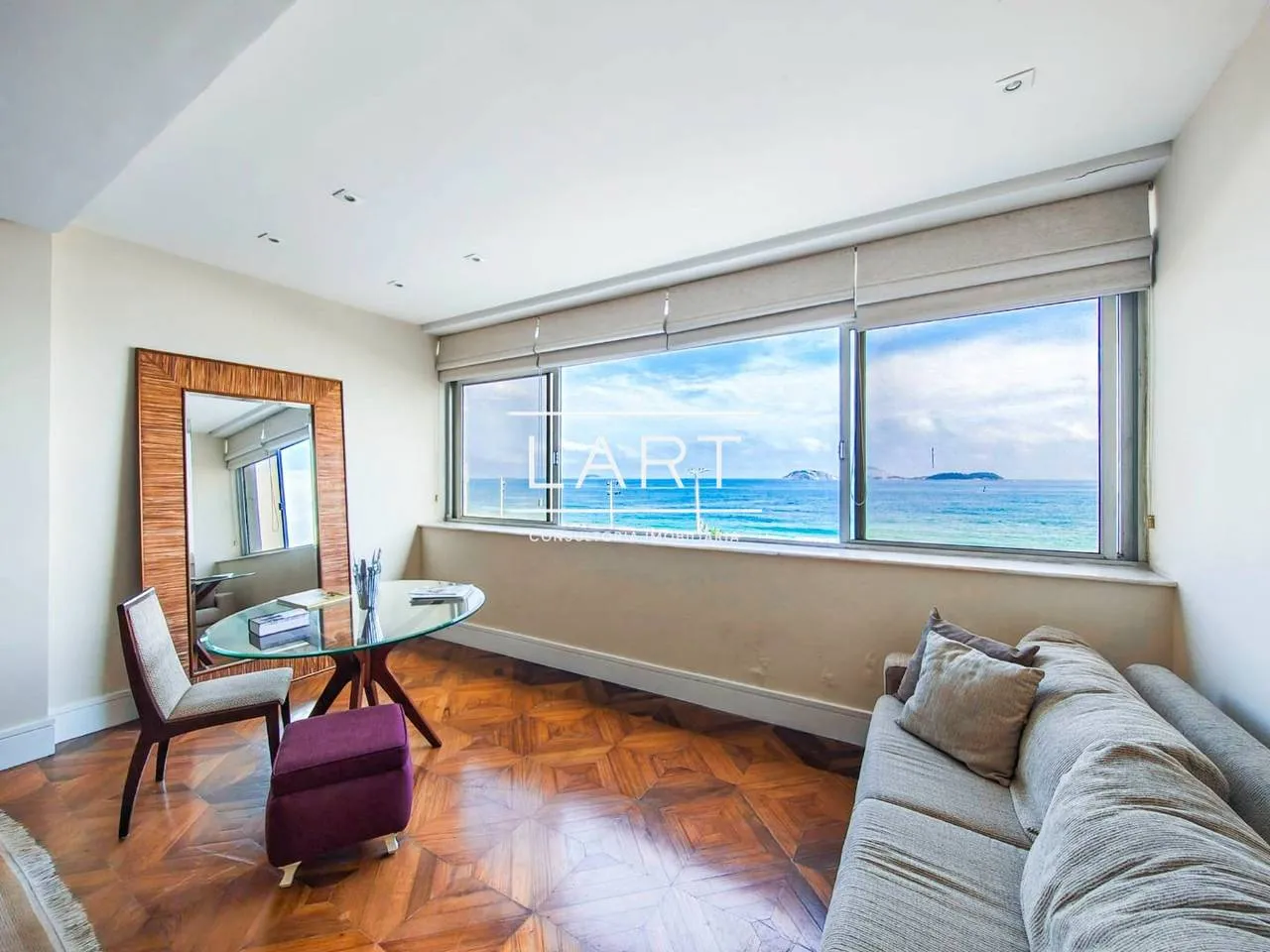 3-bedroom apartment with a water view in Rio de Janeiro — photo 19
