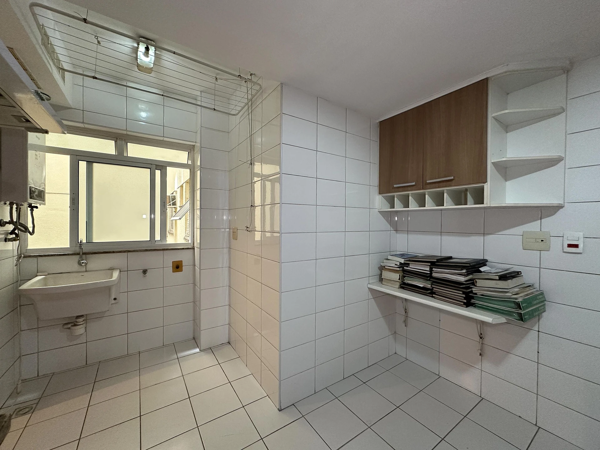 3-bedroom apartment in a building with a sauna — photo 45