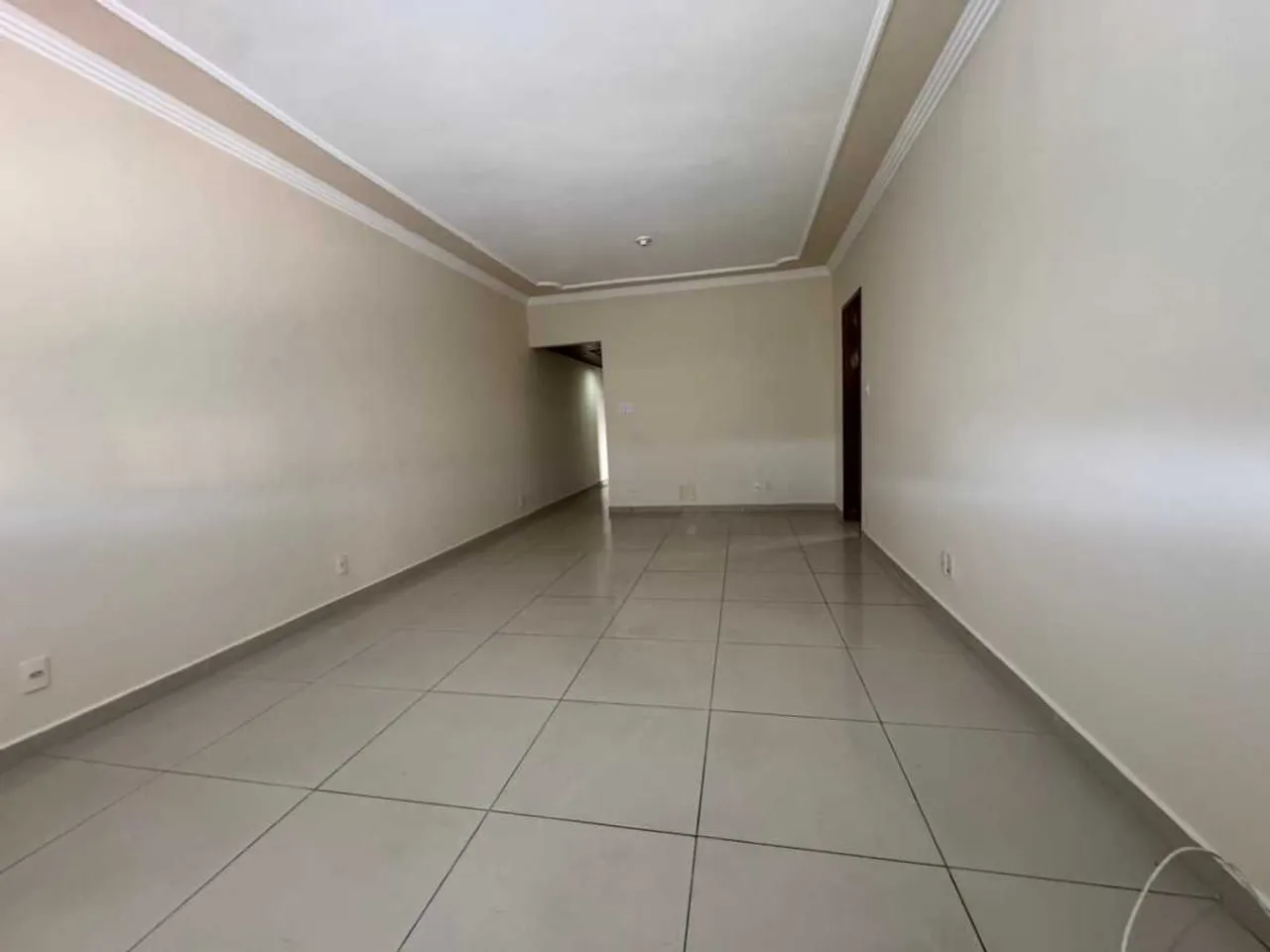 2-bedroom apartment with 2 bathrooms and 1 parking spot — photo 4