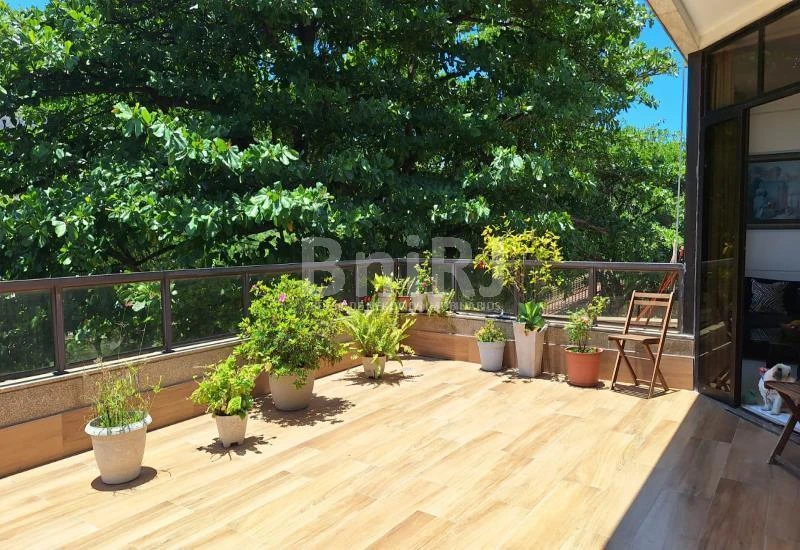 Furnished apartment 267 m² with 3 bedrooms and views — photo 9