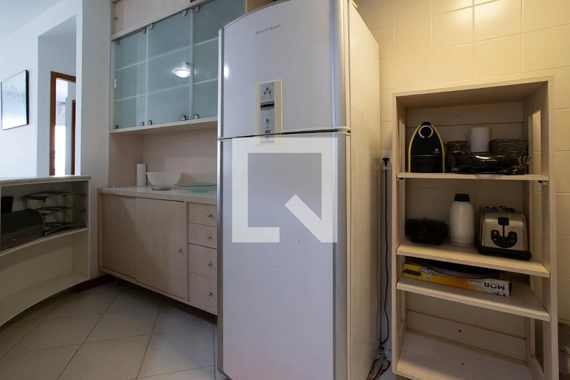 Furnished apartment, 85 m², with a home office — photo 6