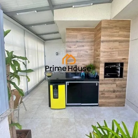 Penthouse with 3 bedrooms and open-plan kitchen — photo 11