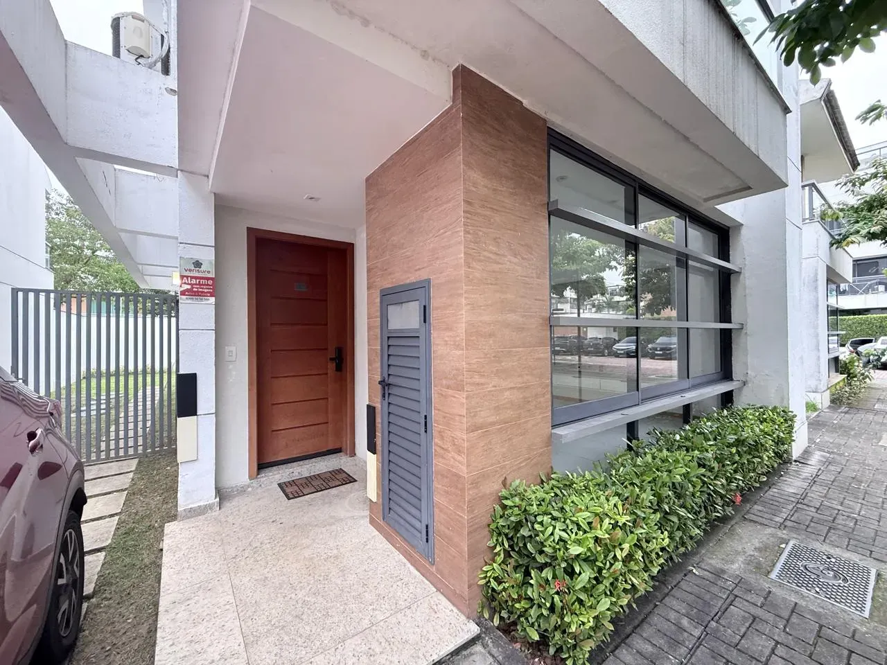Casa com janelas do piso ao teto, Recreio dos Bandeirantes — photo 42
