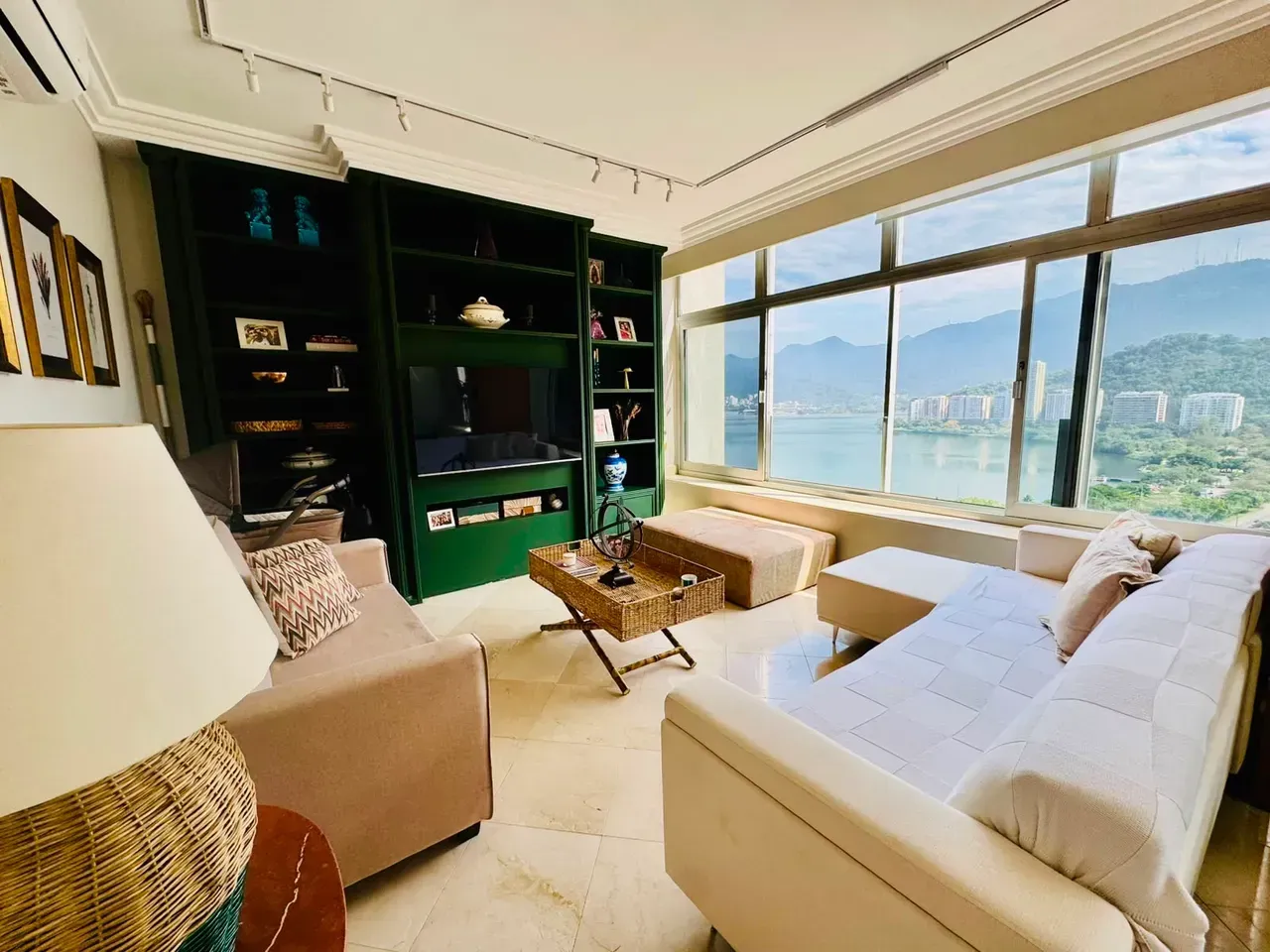Furnished 3-bedroom apartment with 3 bathrooms — photo 5
