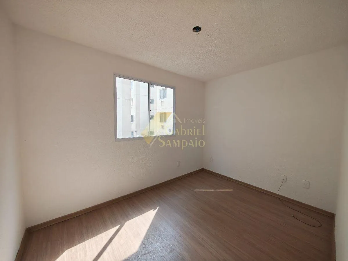 2-bedroom apartment in a building with a gym — photo 5