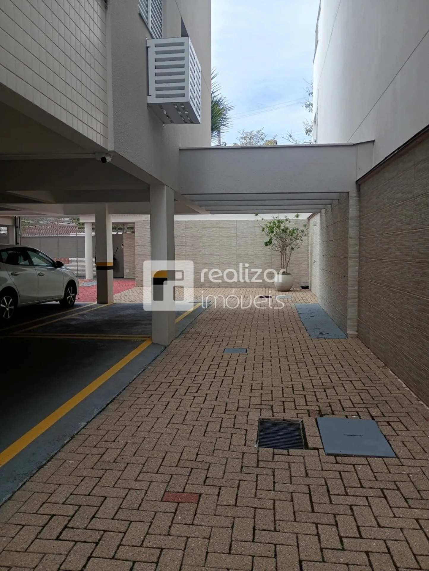 Apartamento de 2 dormitorios con balcón y 1 plaza — photo 3