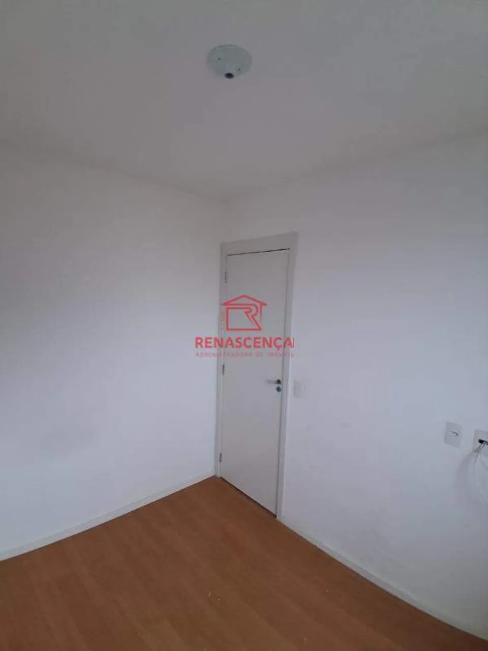 2-bedroom apartment with 1 bathroom and 1 parking spot — photo 2