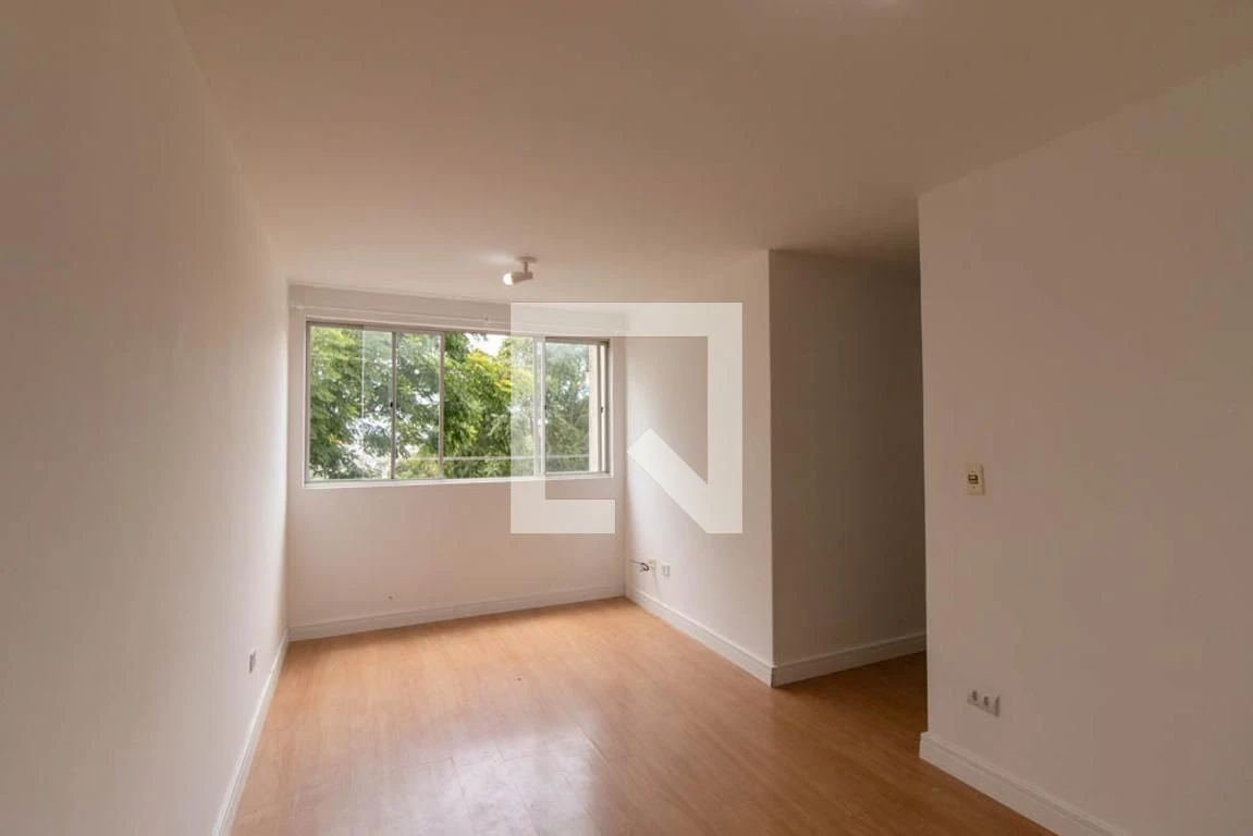 3-bedroom, 56 m² apartment in Curitiba