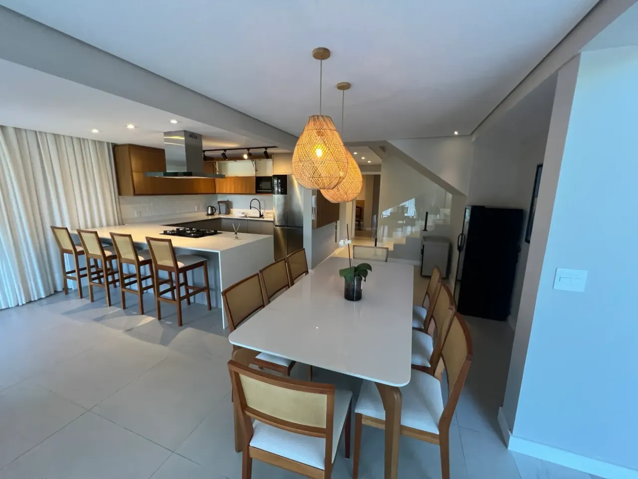 Furnished house with 5 bedrooms and 5 bathrooms