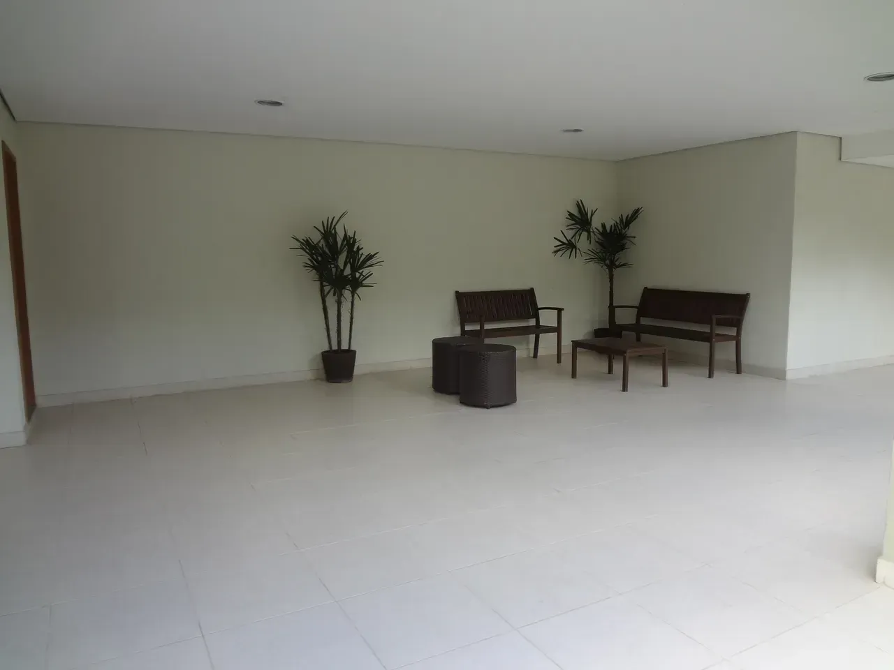 65 m² apartment with 2 bedrooms and 2 bathrooms — photo 7