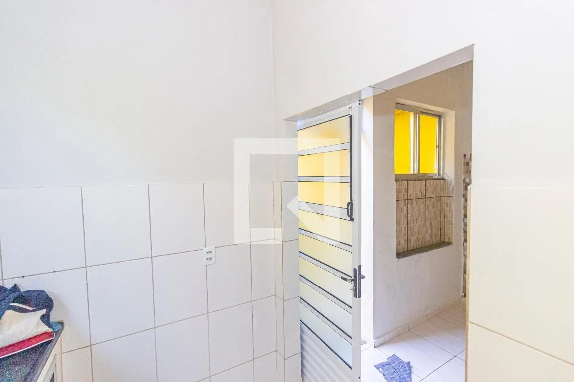 Unfurnished house with 2 bedrooms and private garden — photo 24