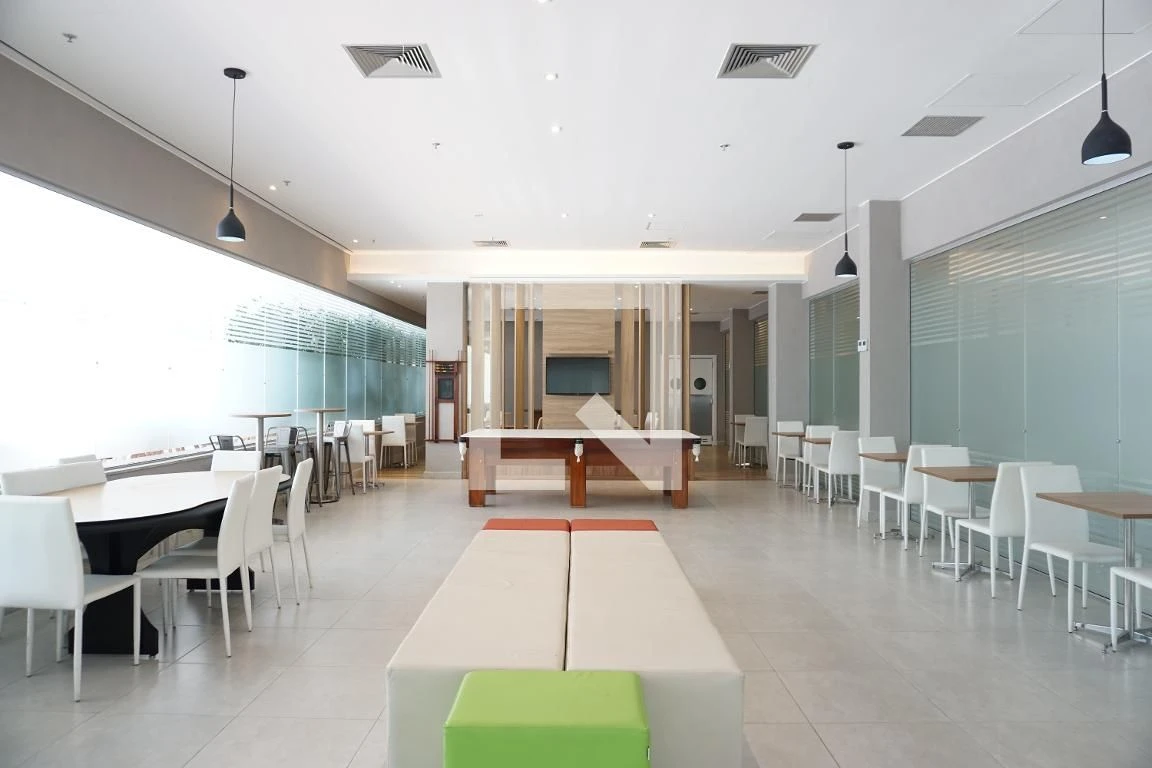 Apartamento mobiliado de 2 quartos com cozinha integrada — photo 48
