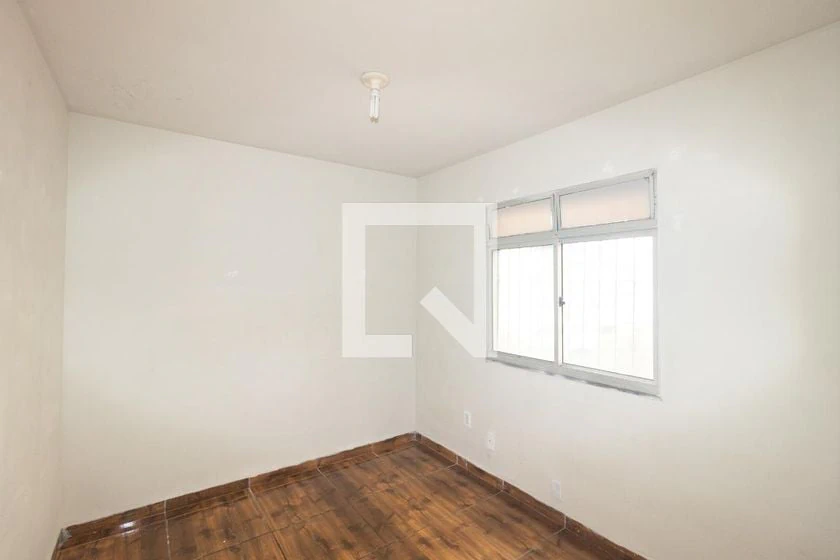 Apartamento de 2 quartos com piso de cerâmica e vaga — photo 22