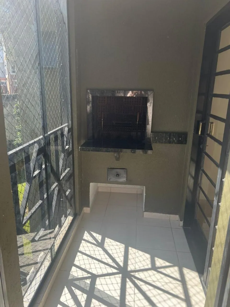 Apartamento com piso de madeira ou laminado, São Lourenço — photo 4