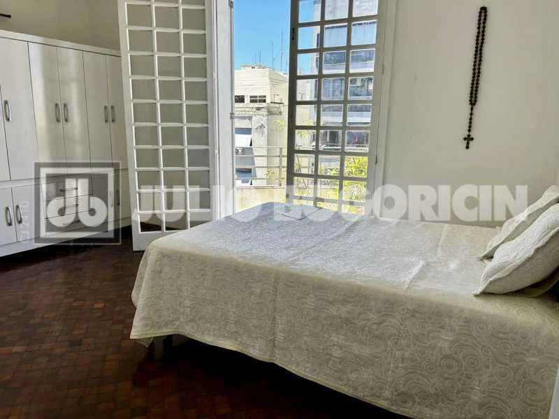 Cobertura com 5 quartos e terraço — photo 8