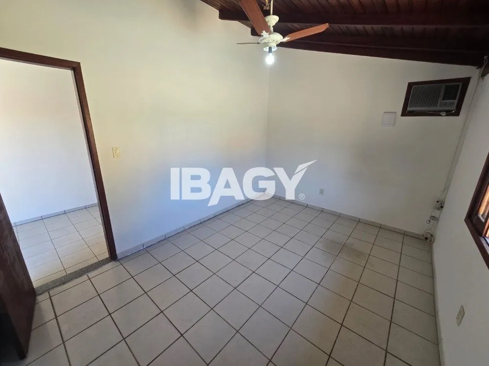 3-bedroom house, 1 with its own bathroom, 137 m² — photo 20