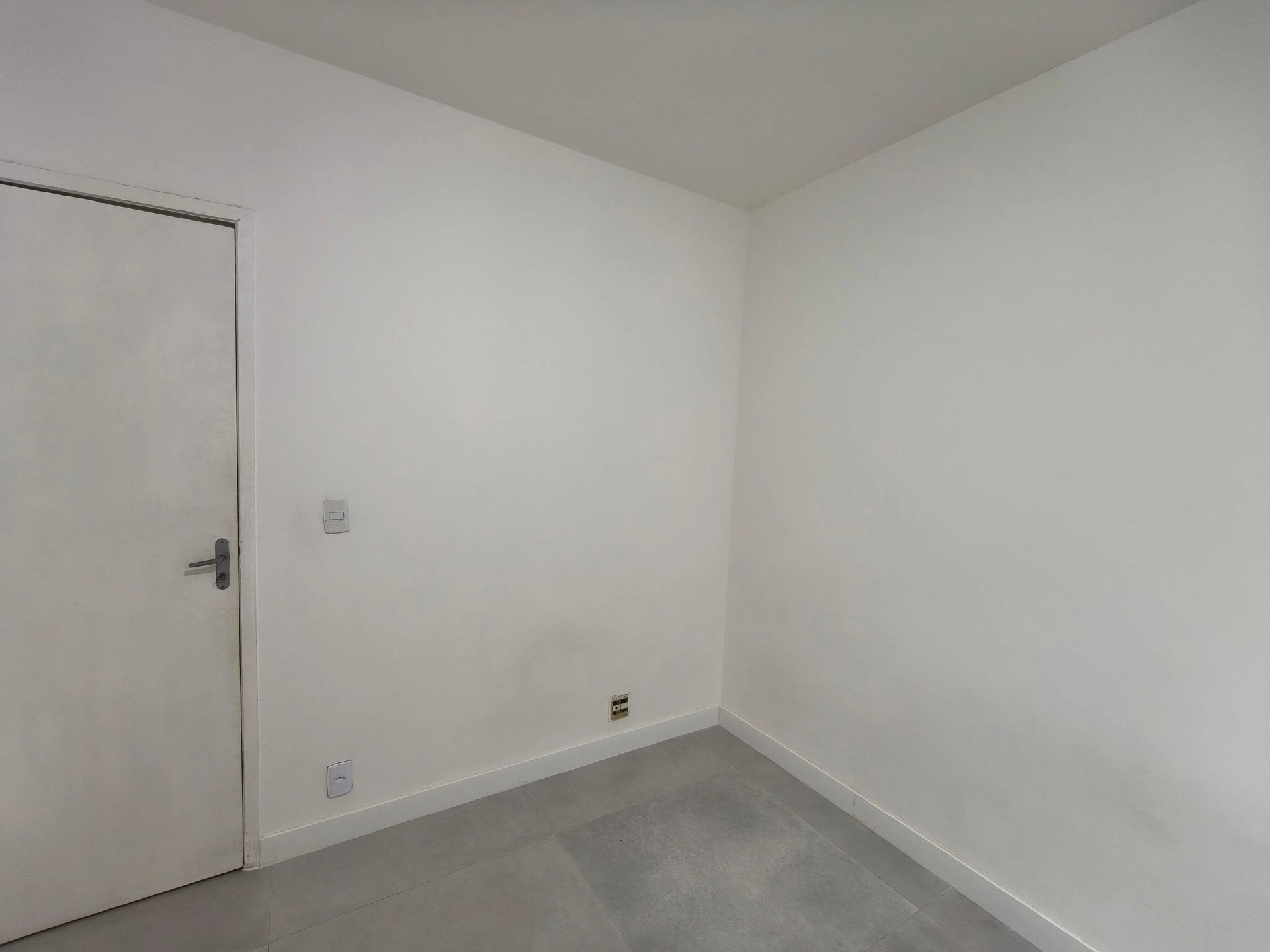 3-bedroom apartment with a park view — photo 26