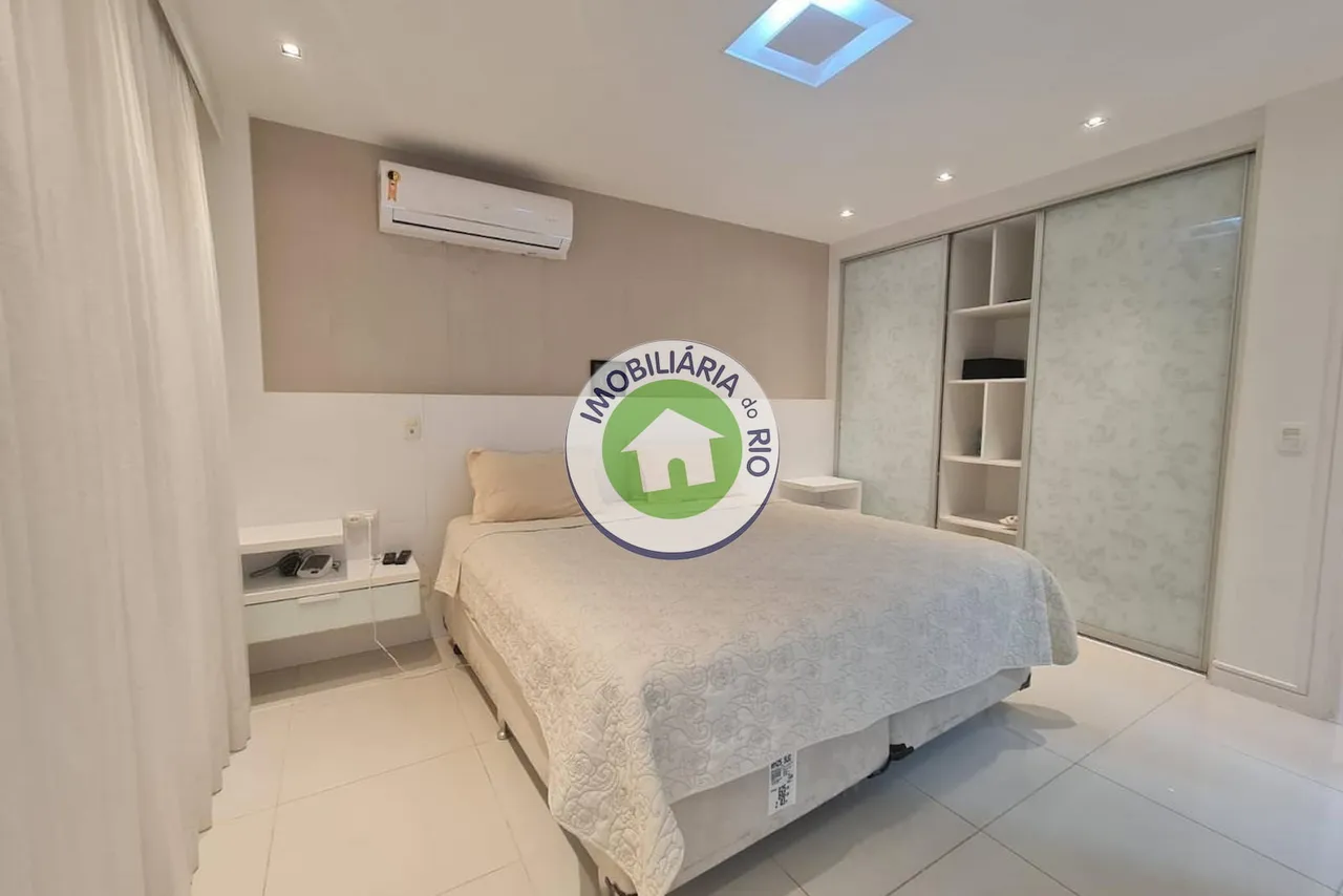 Casa triplex com 3 quartos e 5 banheiros — photo 3