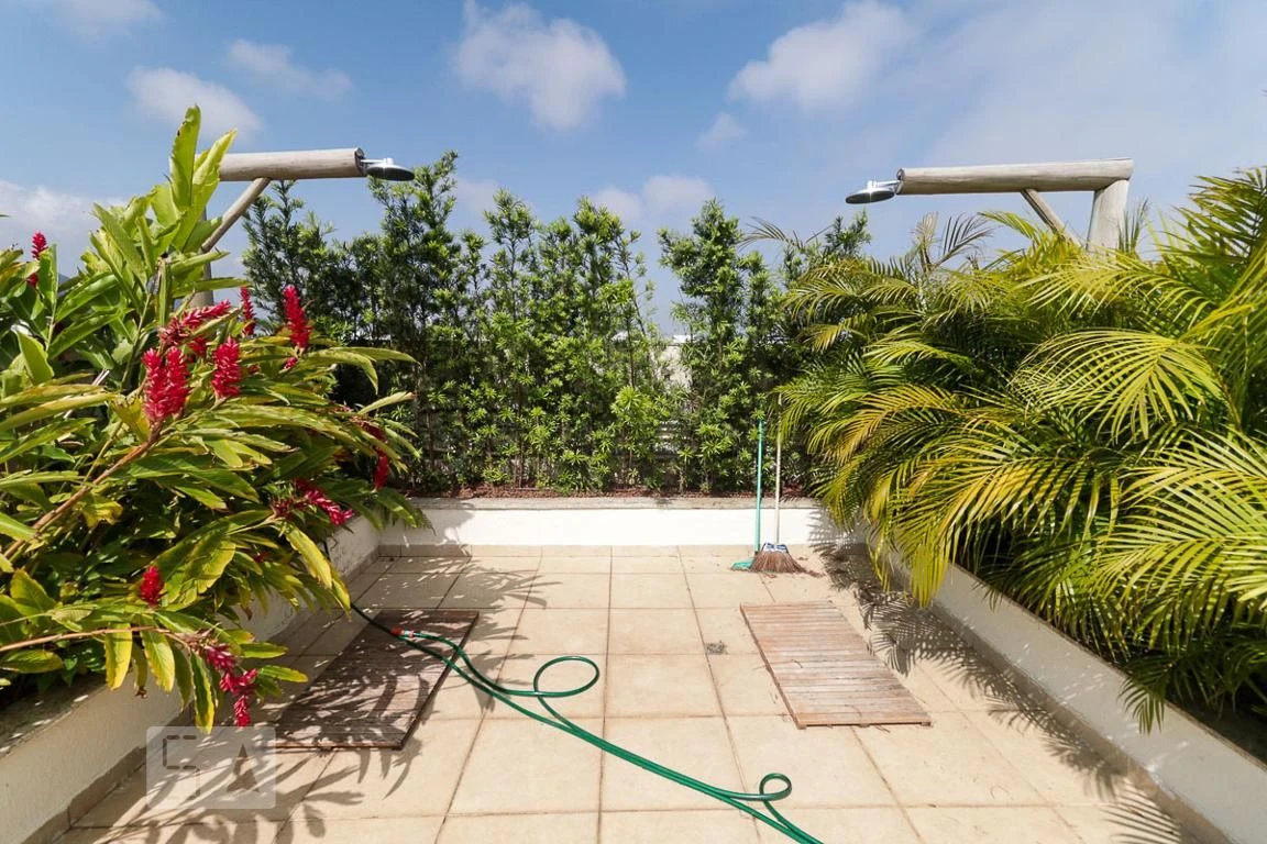 Apartamento mobiliado com 5 quartos e cozinha a gás — photo 16