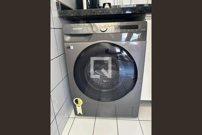 110 m² apartment with a home office and a washing machine — photo 8