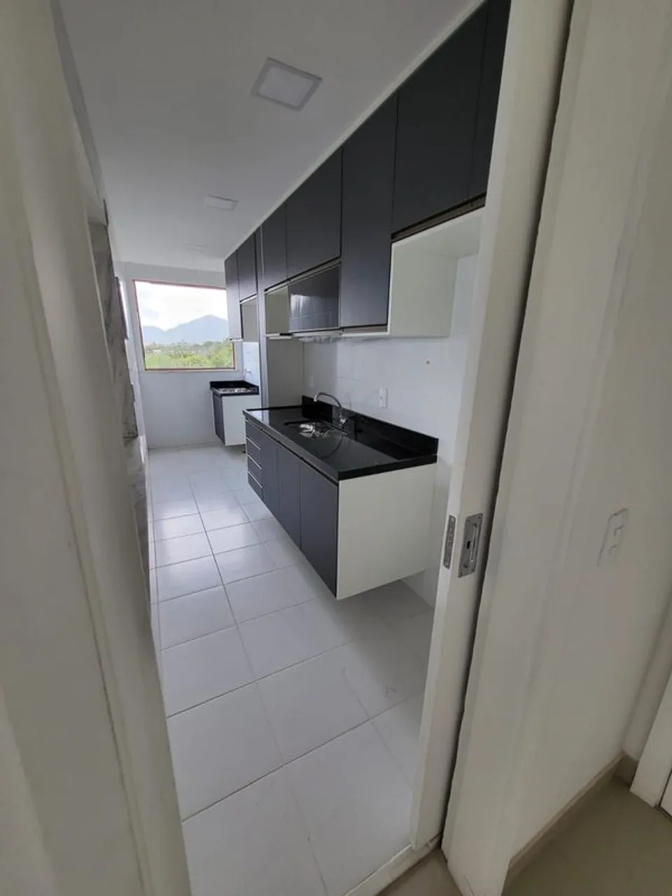 Apartamento de 1 quarto com varanda e vista