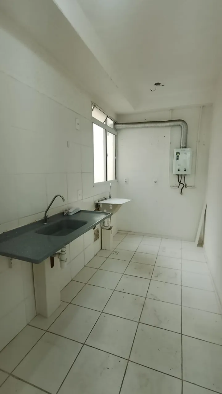 Unfurnished apartment with 2 bedrooms and 1 parking spot