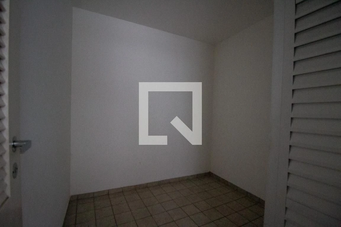 3-bedroom apartment with balcony and 2 parking spots — photo 56