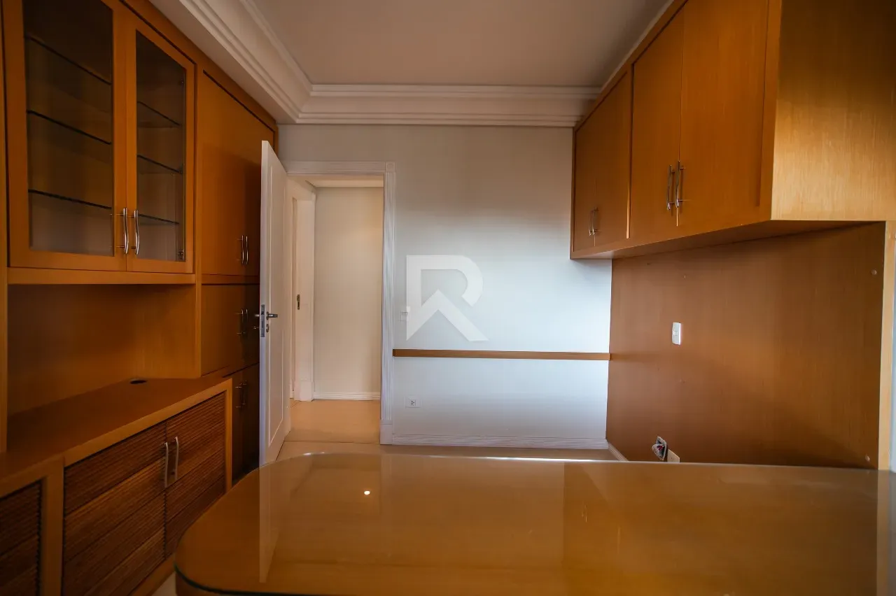 Apartamento de 4 dormitorios, 250 m², 4 baños y 4 plazas — photo 31