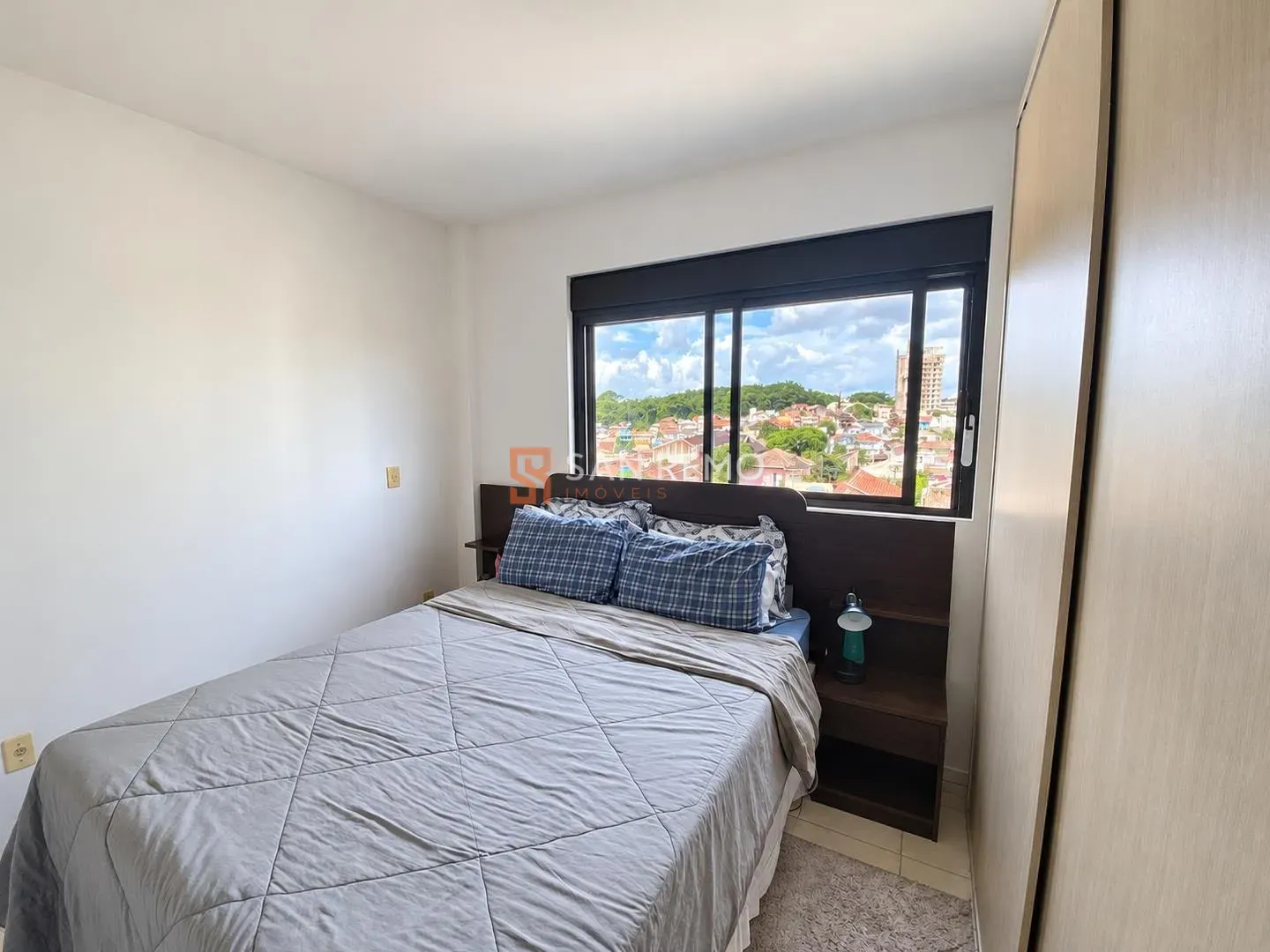 2-bedroom apartment with a washing machine — photo 11