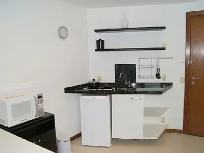 Меблированная квартира 45 м² с застеклённым балконом — photo 8