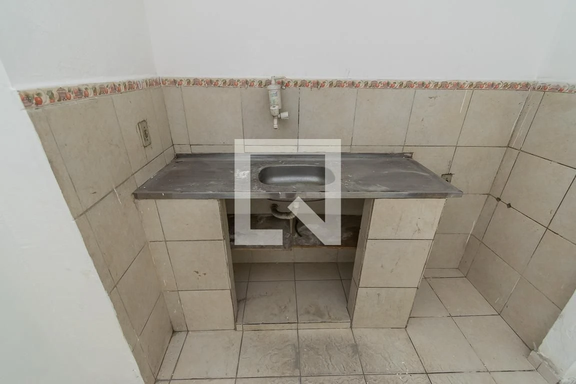 House with 2 bedrooms and a balcony — photo 19