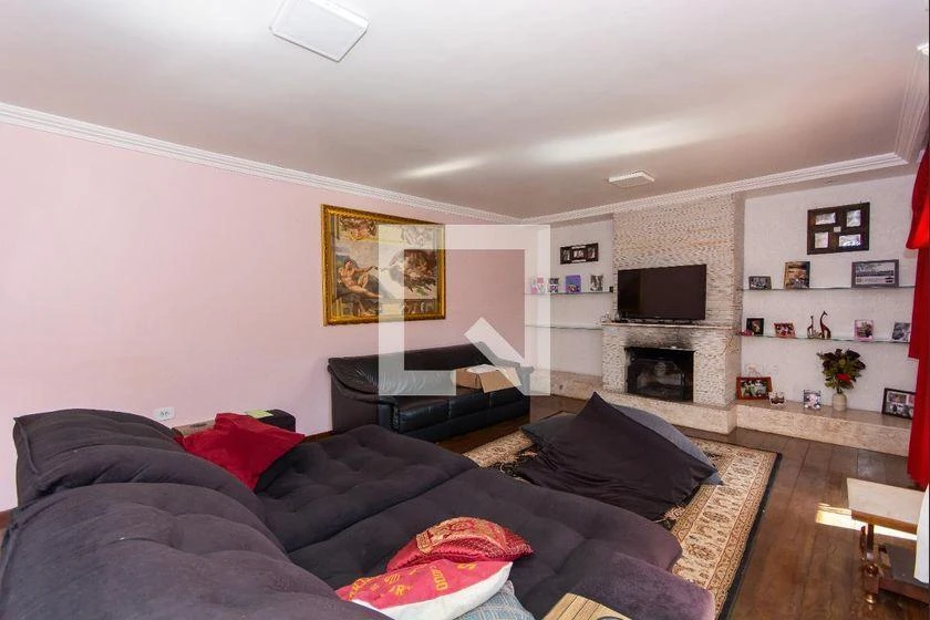 3-bedroom house with a home office in Curitiba — photo 8