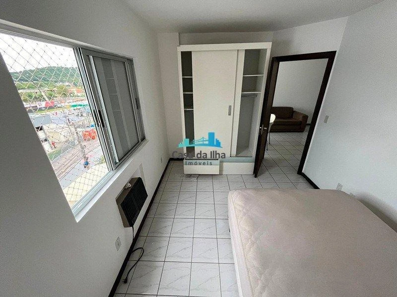 Apartamento amueblado de 52 m² con 1 dormitorio y parking — photo 9