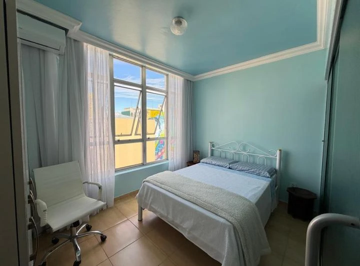 1-bedroom apartment with 37 m² and compact kitchen — photo 6